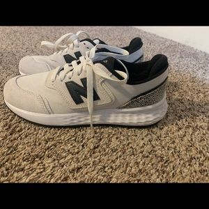 Women’s new balance lifestyle shoes